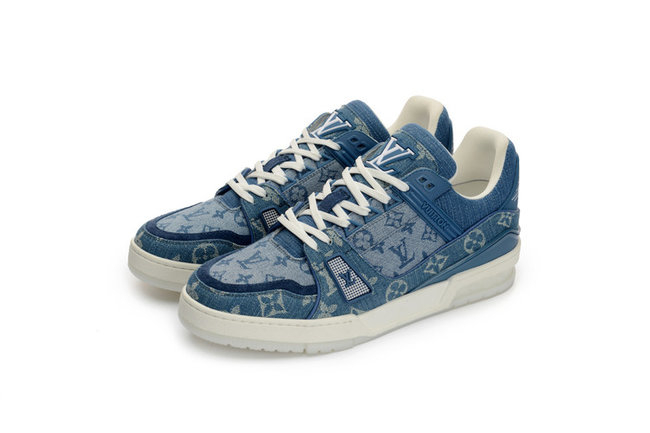 Louis Vuitton Sneakers