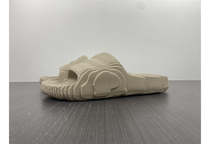 Yeezys Slide new collection