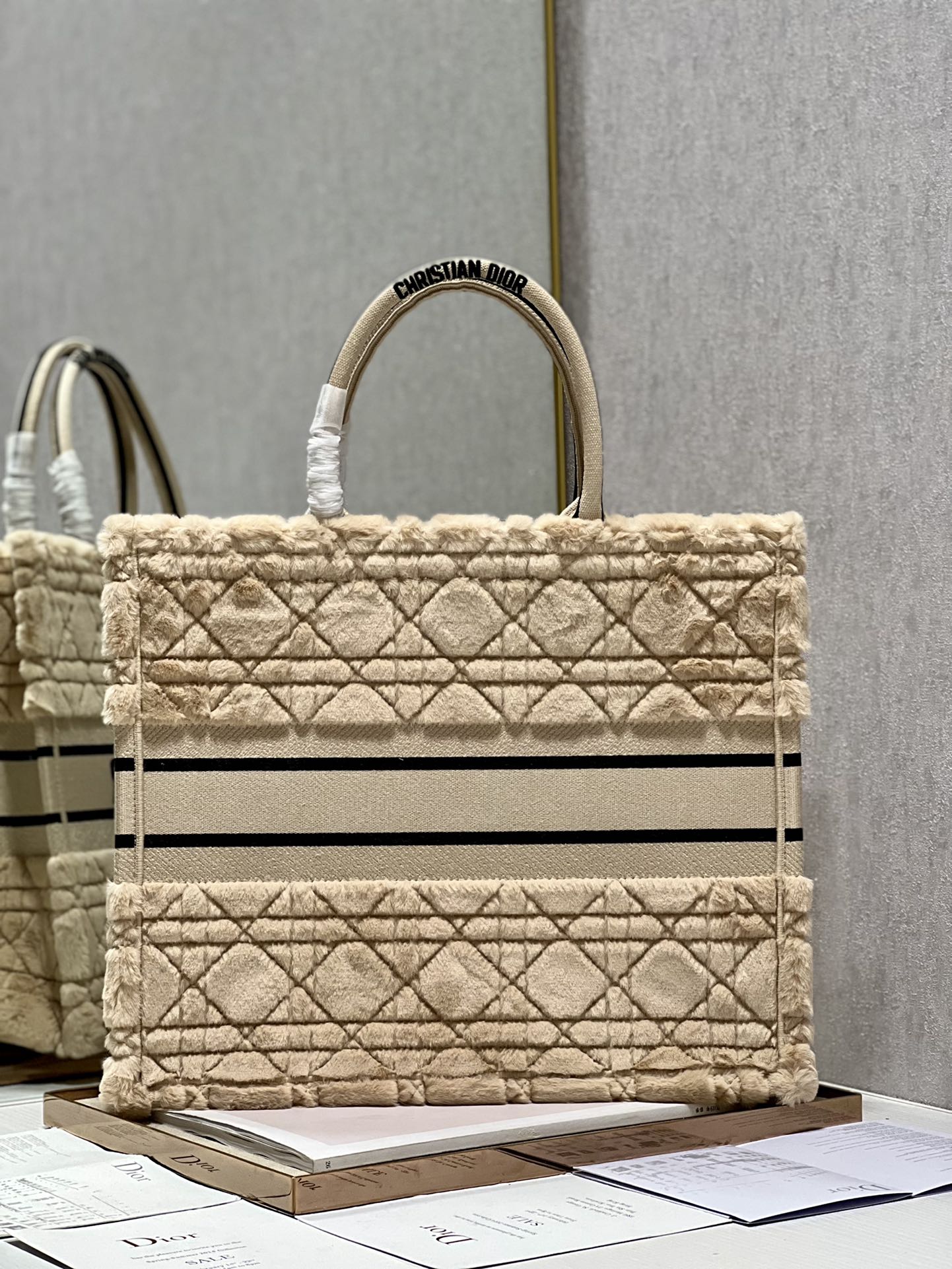 Dior Book Tote Large Beige Cannage Shearling M1286ZMBU_M918