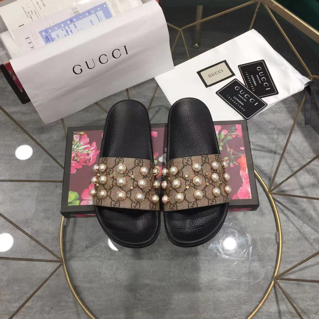 Gucci GG Blooms Supreme Floral Slide Sandal