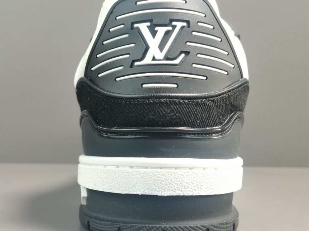 Louis Vuitton Trainer White Black Panda