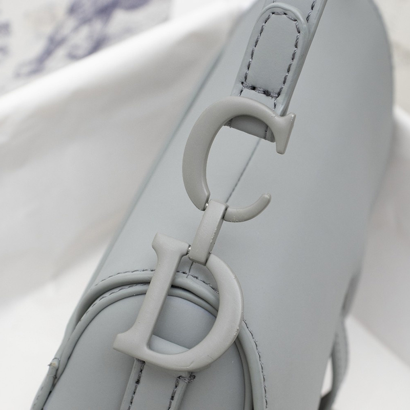 Dior SADDLE Bag Gray Ultramatte Calfskin M0446ILLO_M41G