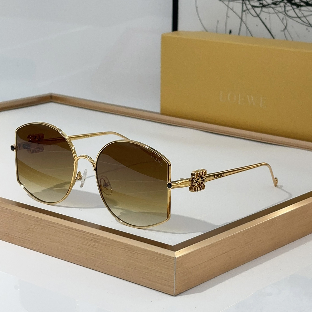Loewe Half Round Sunscreen Sunglasses
