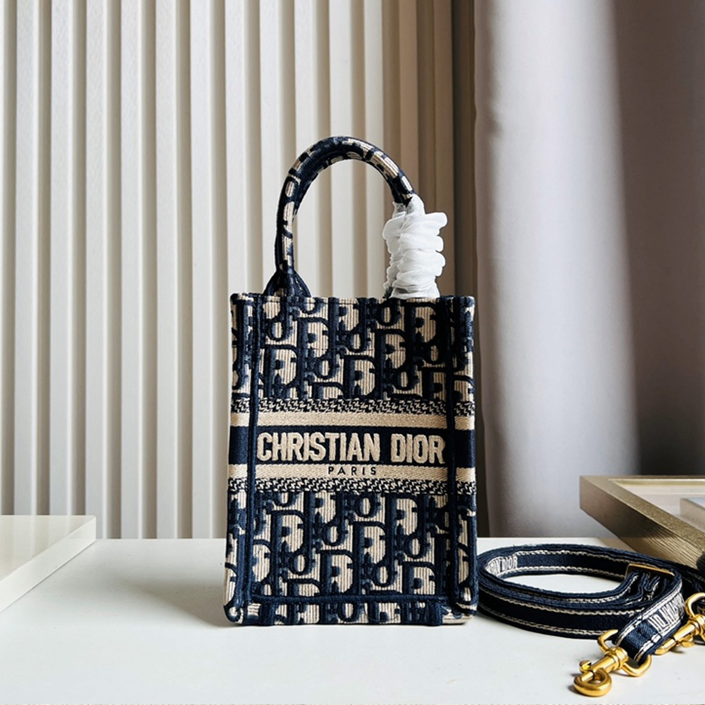 DIOR Book Tote Canva Shandbag