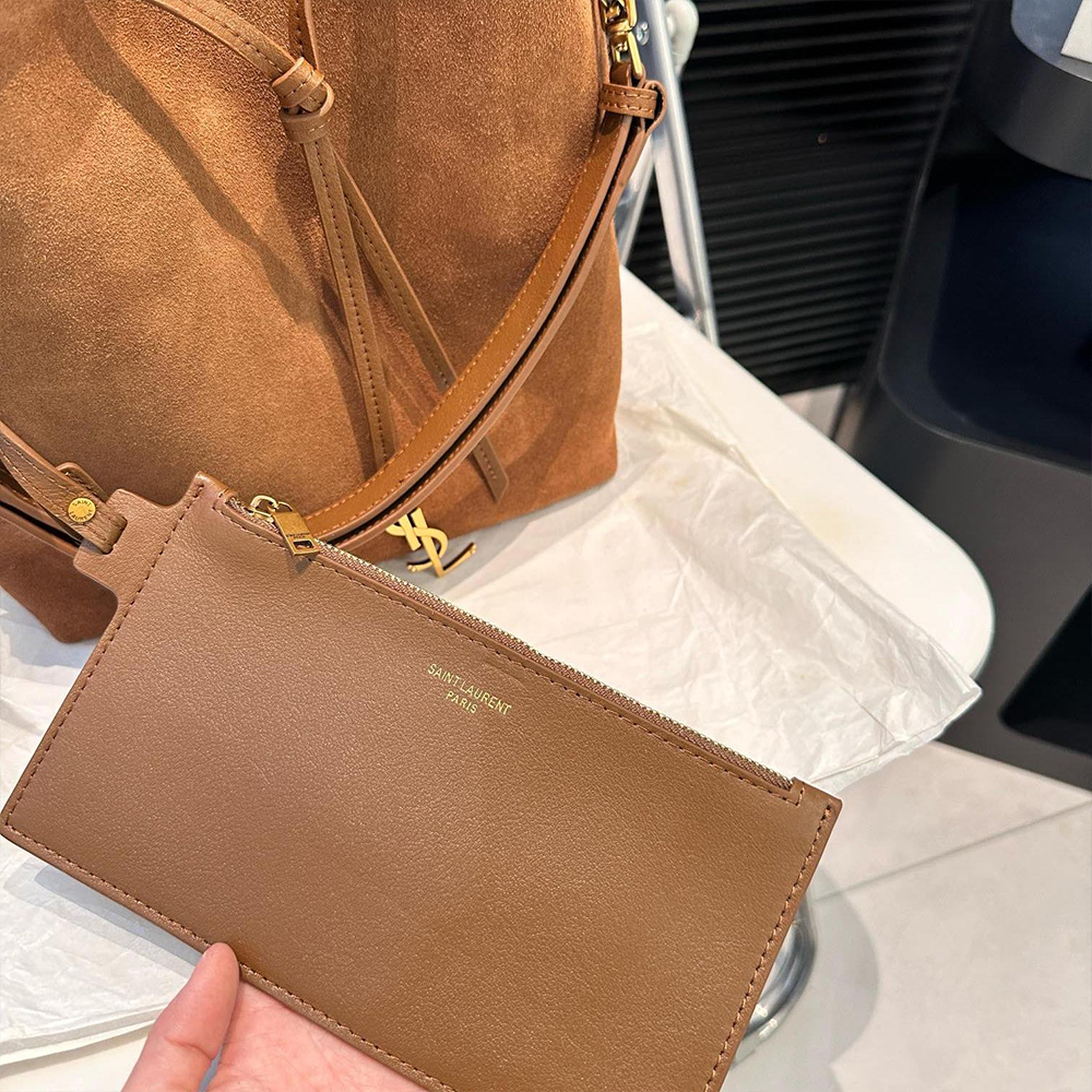 Saint Laurent VSl Paris Vll Hobo Shoulder Bag