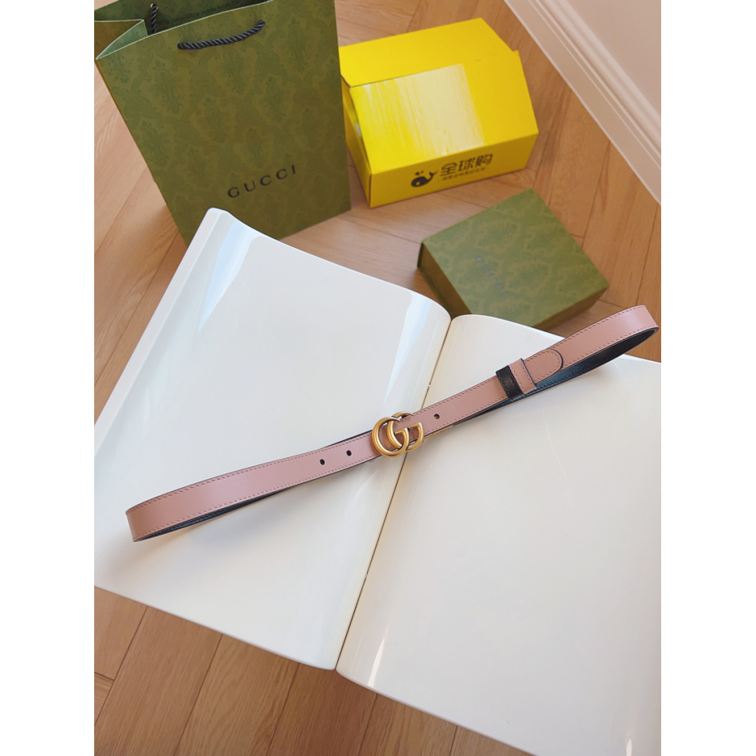 Gucci Classic Leather Women's Belt 20MM