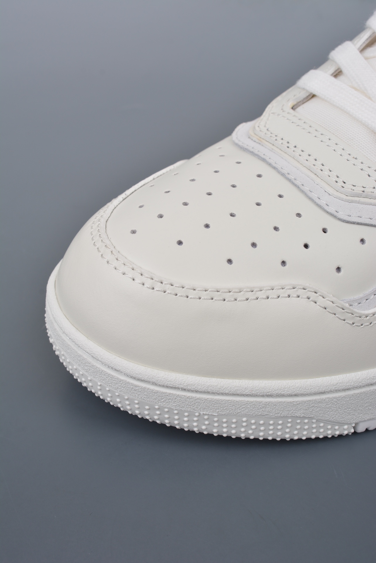 Dior B27 Sneakers High-Top White