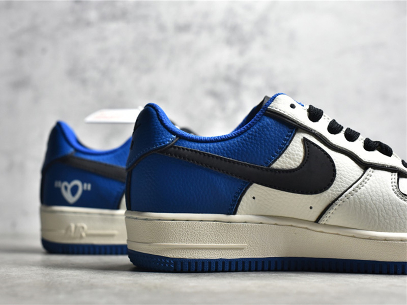 NIke Air Force 1 '07 Low AL2236-300