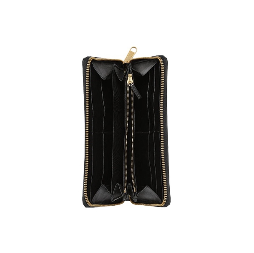 Gucci Unisex GG Marmont Zip Around Wallet Matelassé Leather