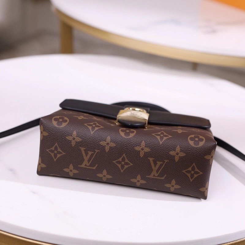 Louis Vuitton Locky BB M44141