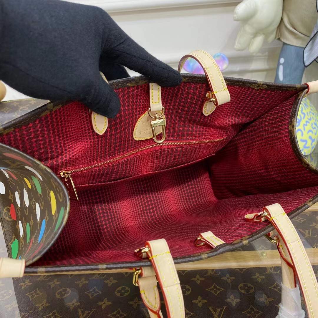 Louis Vuitton YK Onthego MM M46379