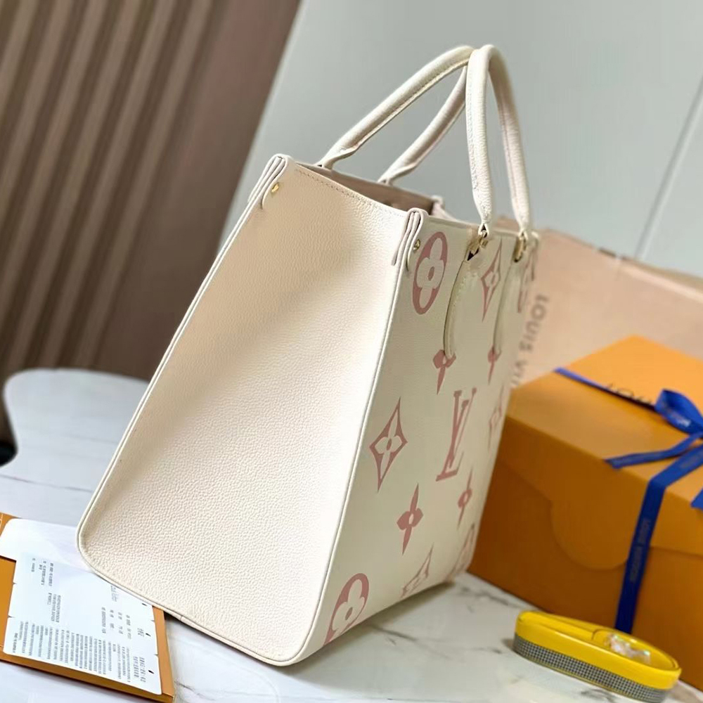 Louis Vuitton LV Pre-Owned Tote