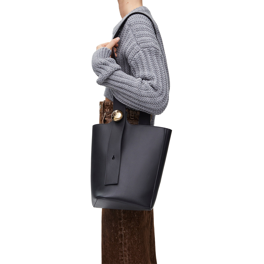 LOEWE Medium Pebble Bucket Bag