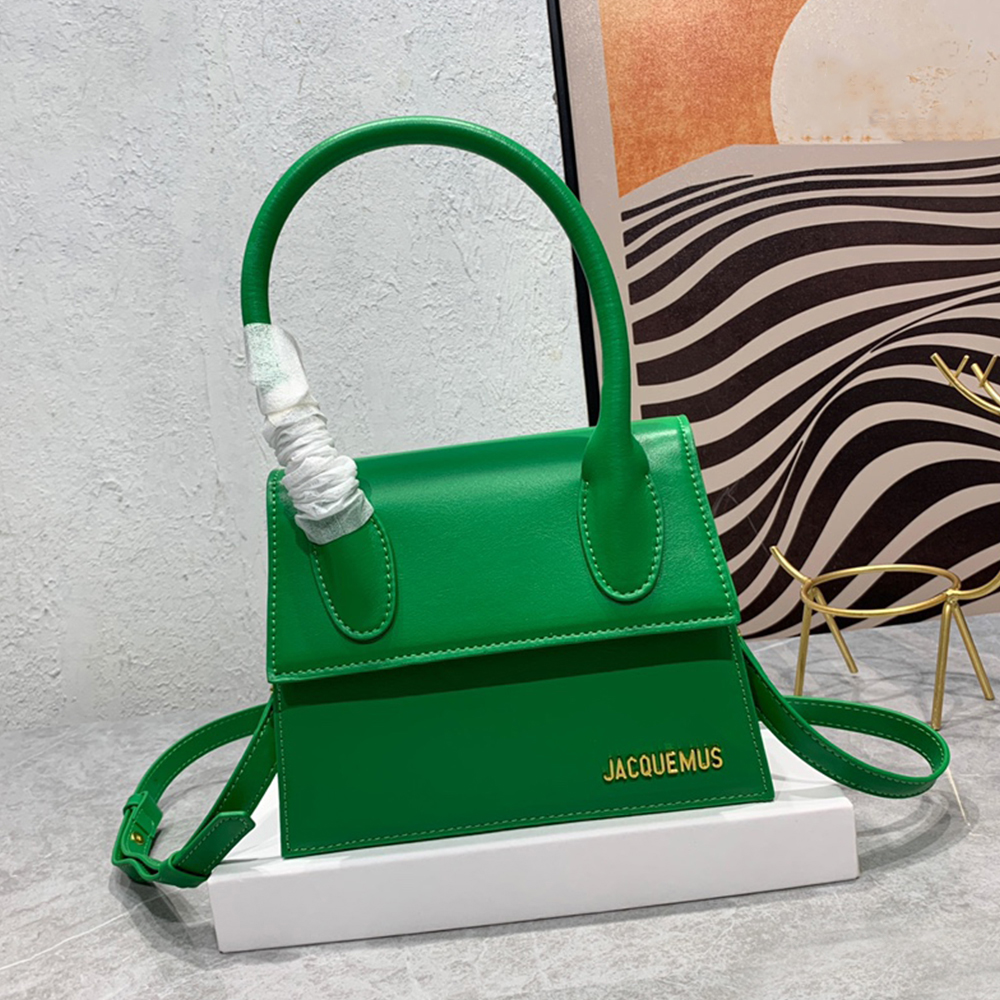 Jacquemus Le Grand Chiquito Medium Tote Lipstick Bag