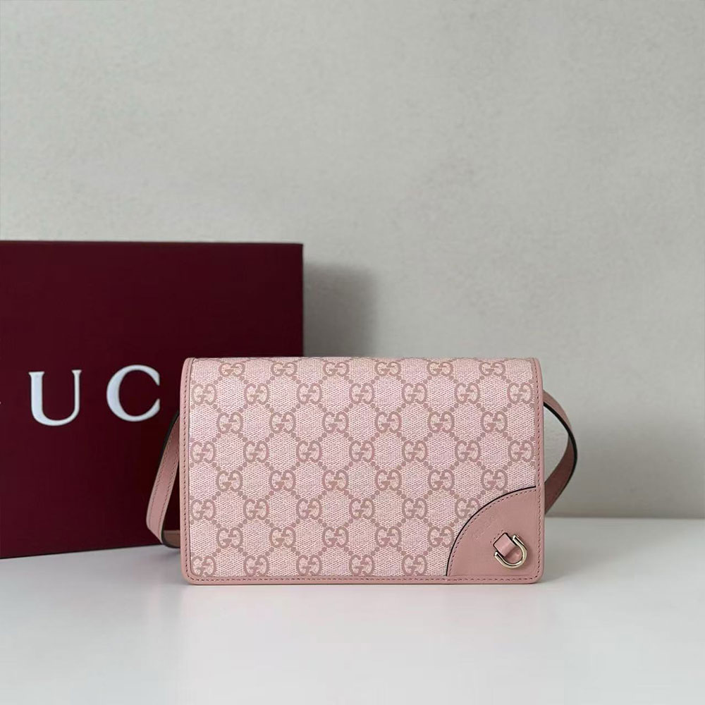 Gucci Emblem Series Super Mini Shoulder Bag