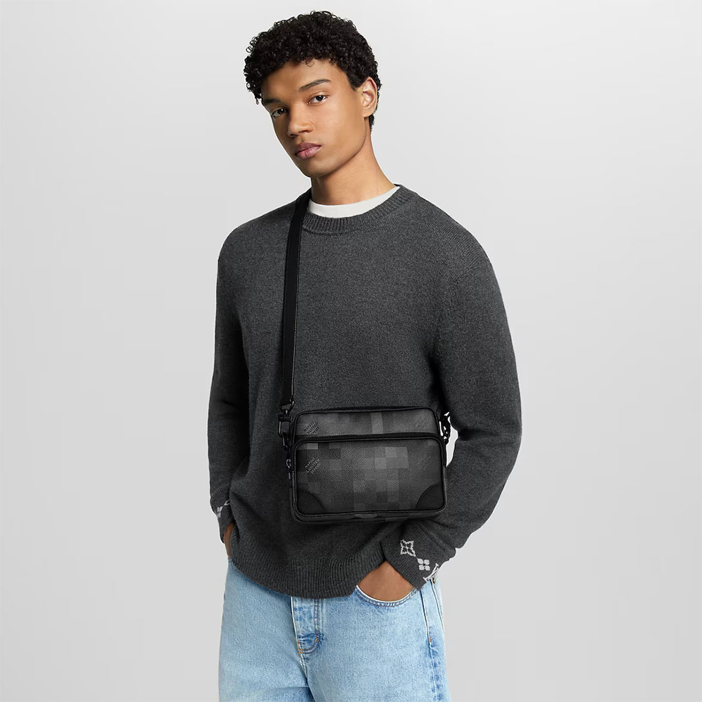 Louis Vuitton M14988 Nil Messenger