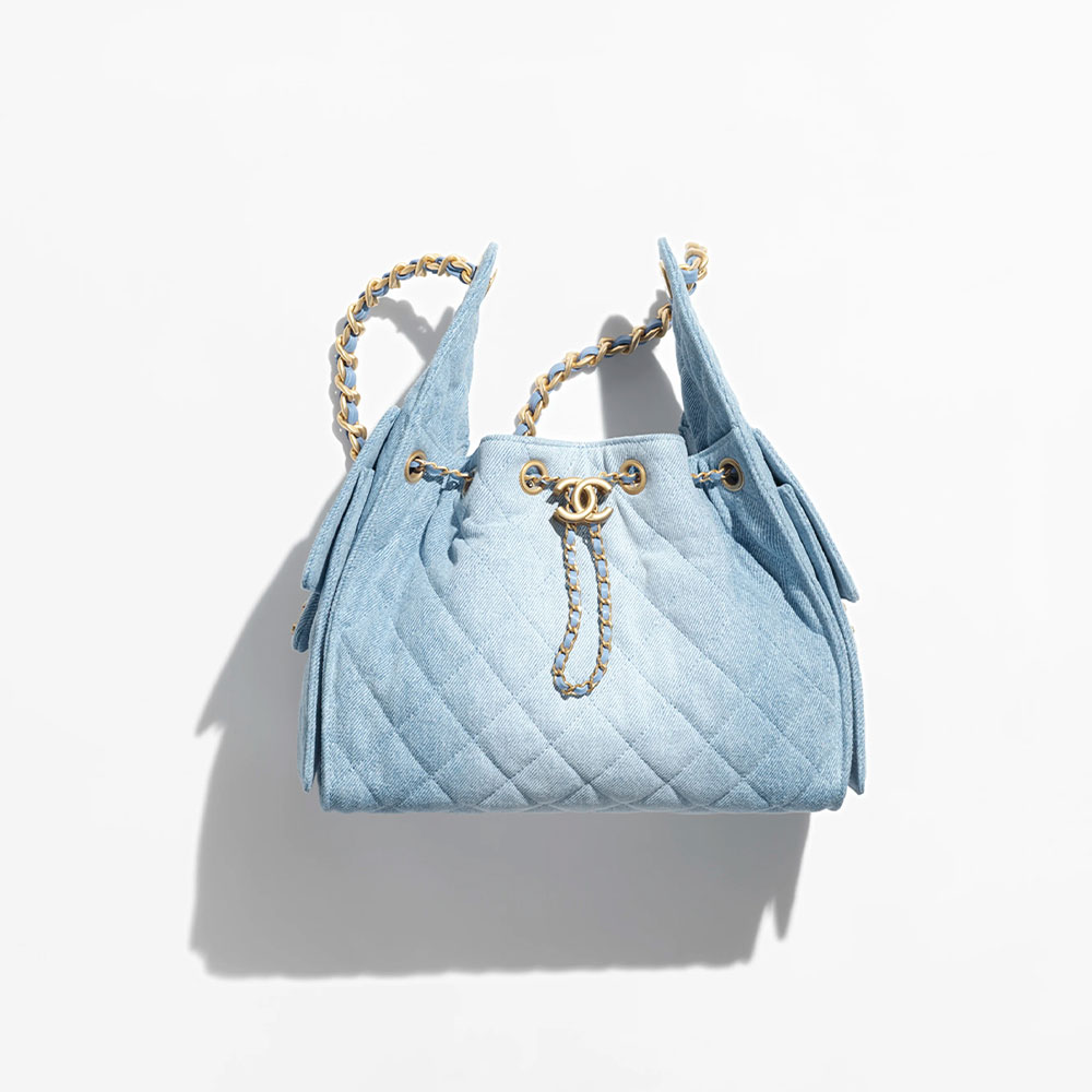 CHANEL 25 Small Handbag