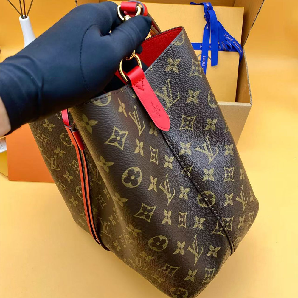 Louis Vuitton NeoNoe MM M44021