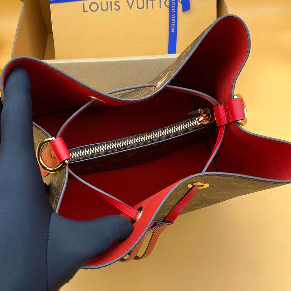 Louis Vuitton NeoNoe MM M44021