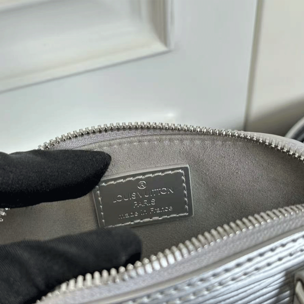 Louis Vuitton M82411 Nano Alma