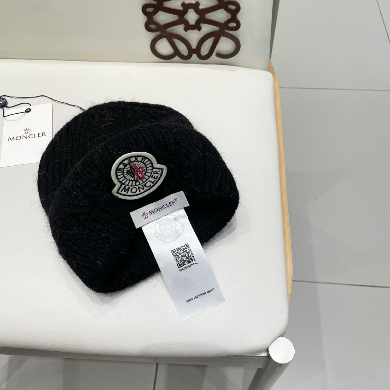 MONCLER Knitted beanie