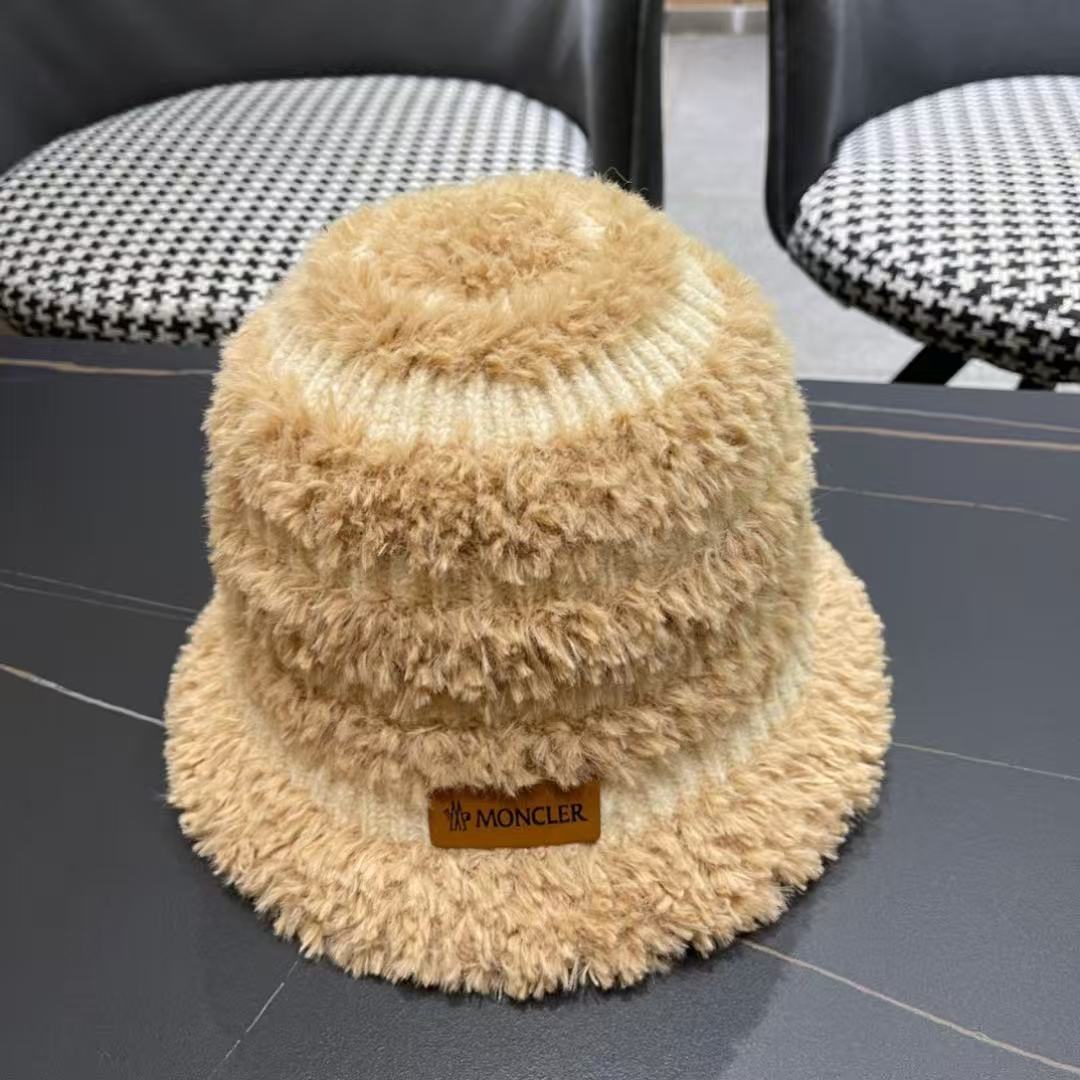 MONCLER Knitted striped bucket hat