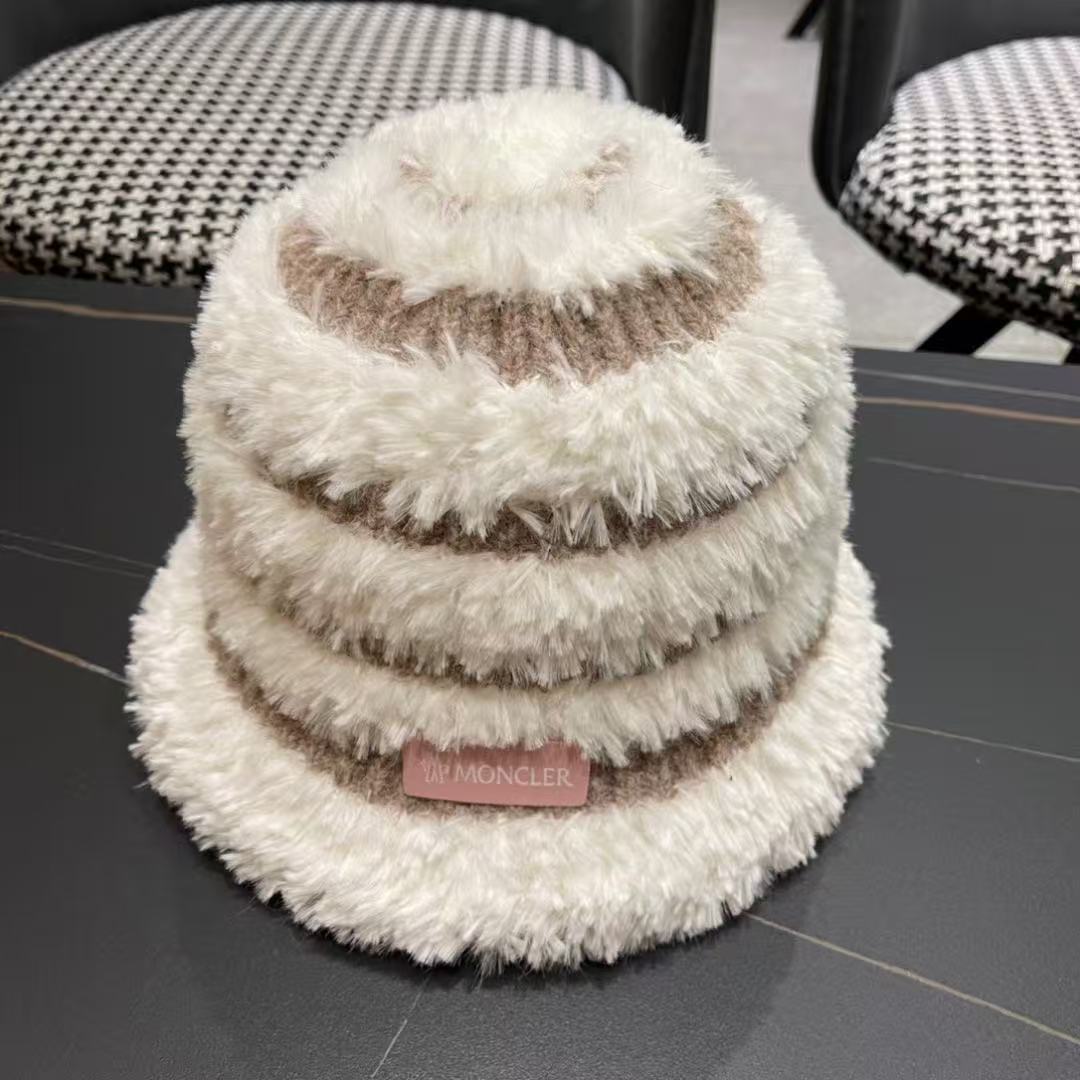 MONCLER Knitted striped bucket hat