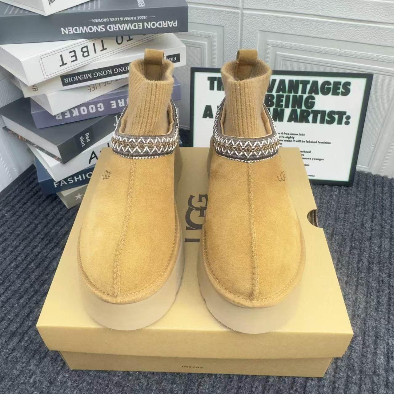 UGG TAZZ Series Special Limited Edition