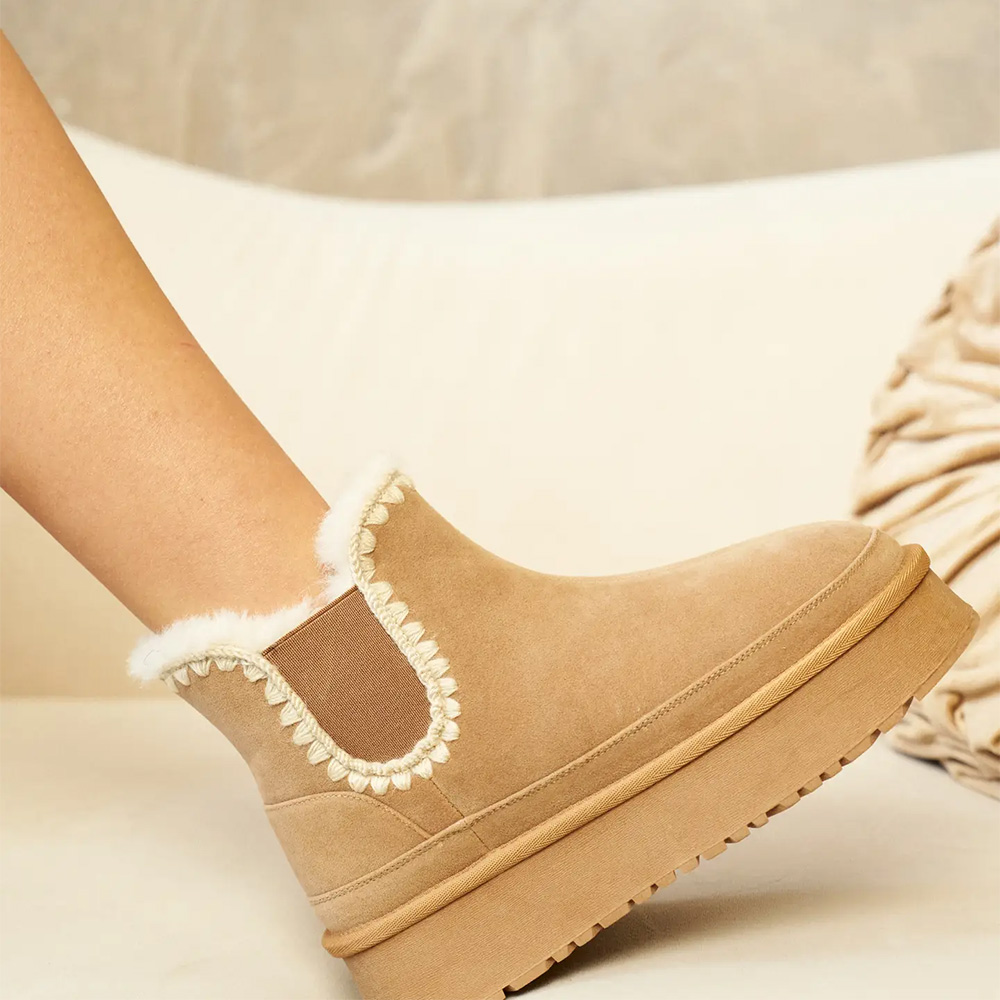 UGG Sherpa Platform Boot