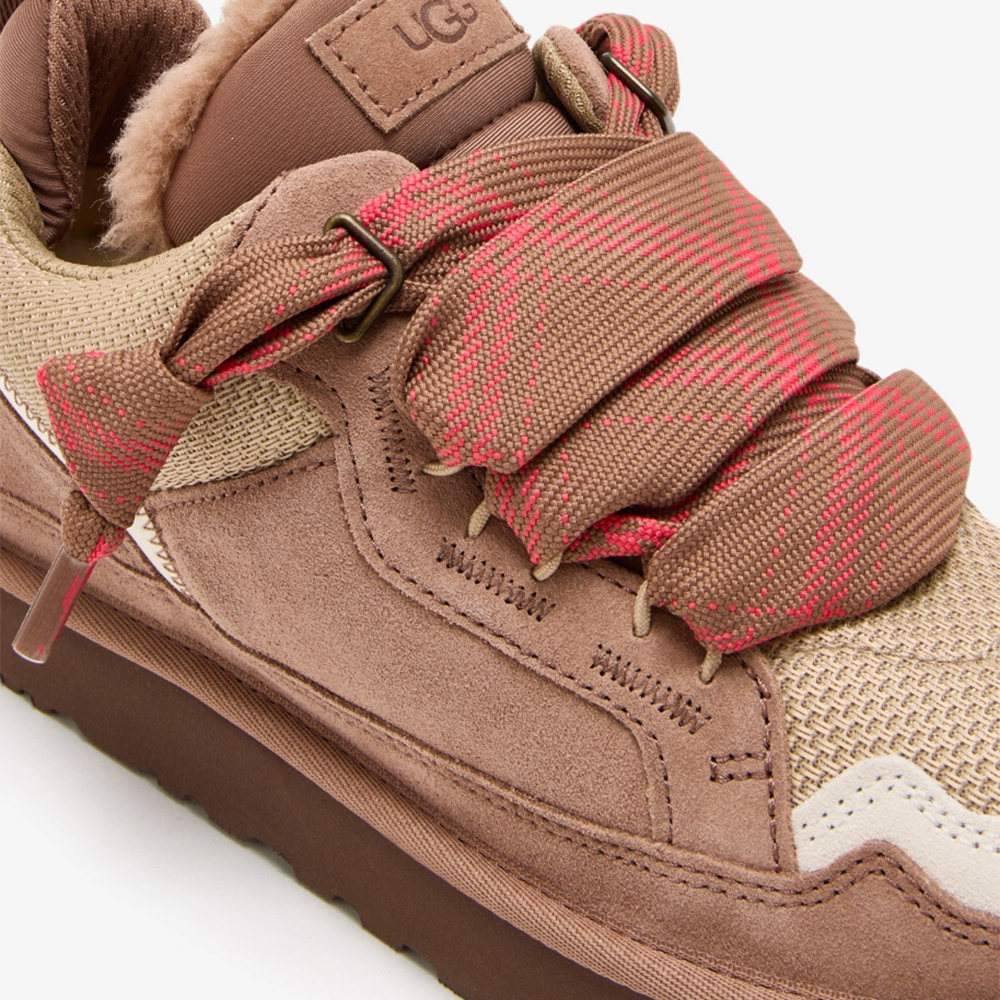 UGG Low-top sneakers