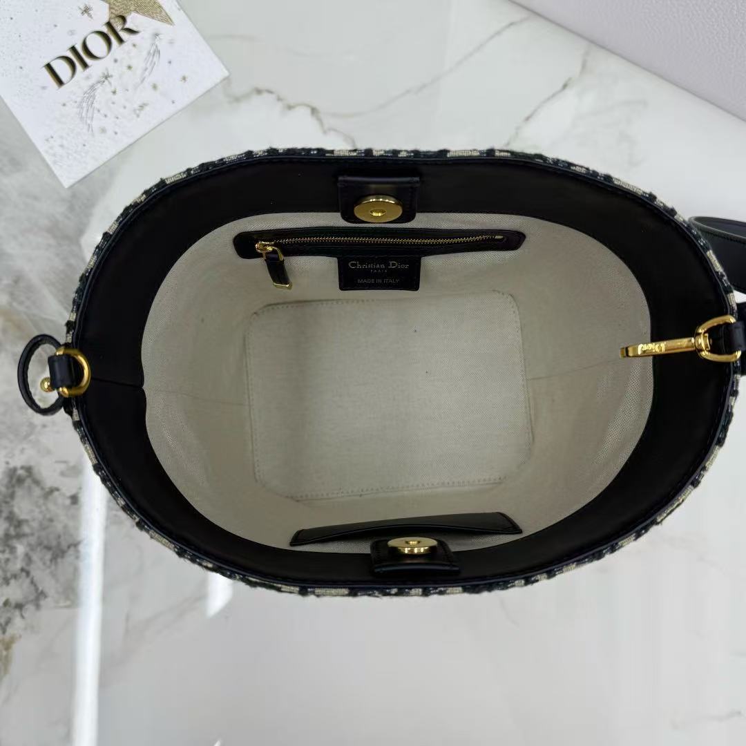 Dior Small Diorstar Bucket BagBlue Dior Oblique Jacquard