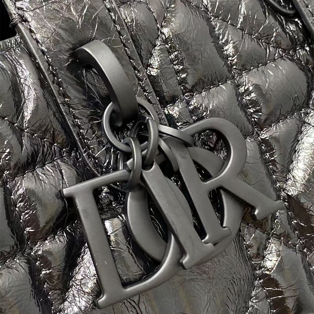 Dior Medium Toujours BagBlack Macrocannage Crinkled Calfskin