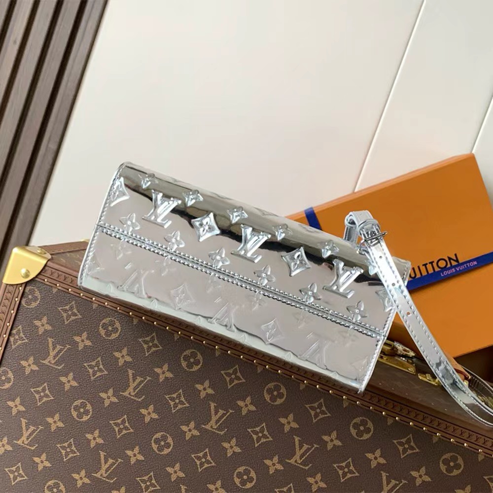 Louis Vuitton Onthego PM (Replica)