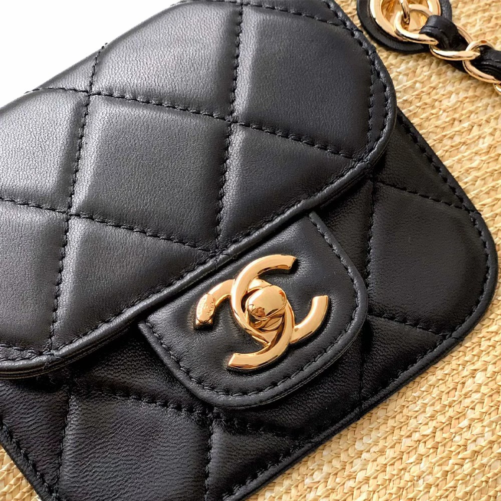 Chanel Small Shopping Bag (Replica)