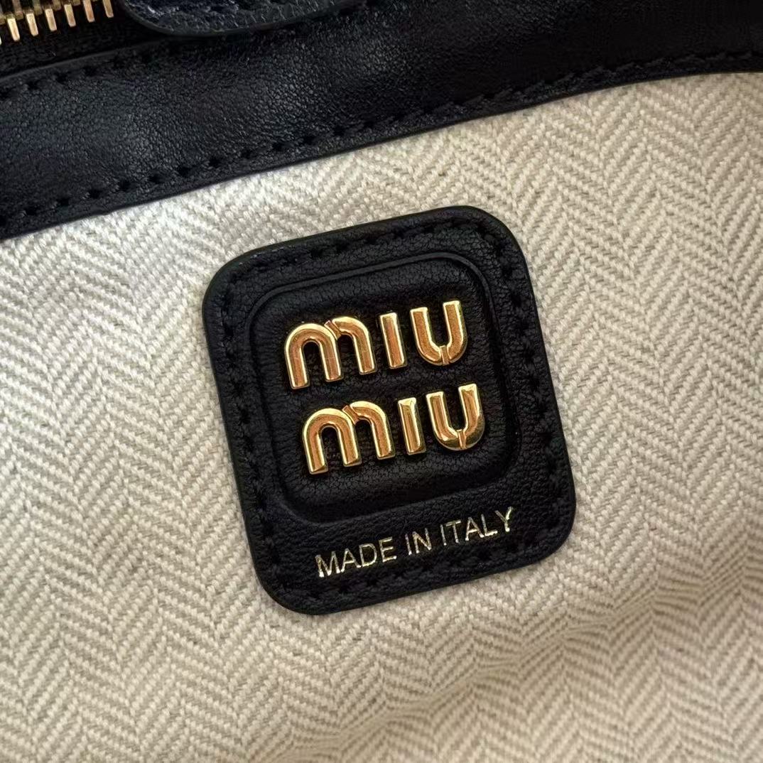 MIU MIU  leather bag