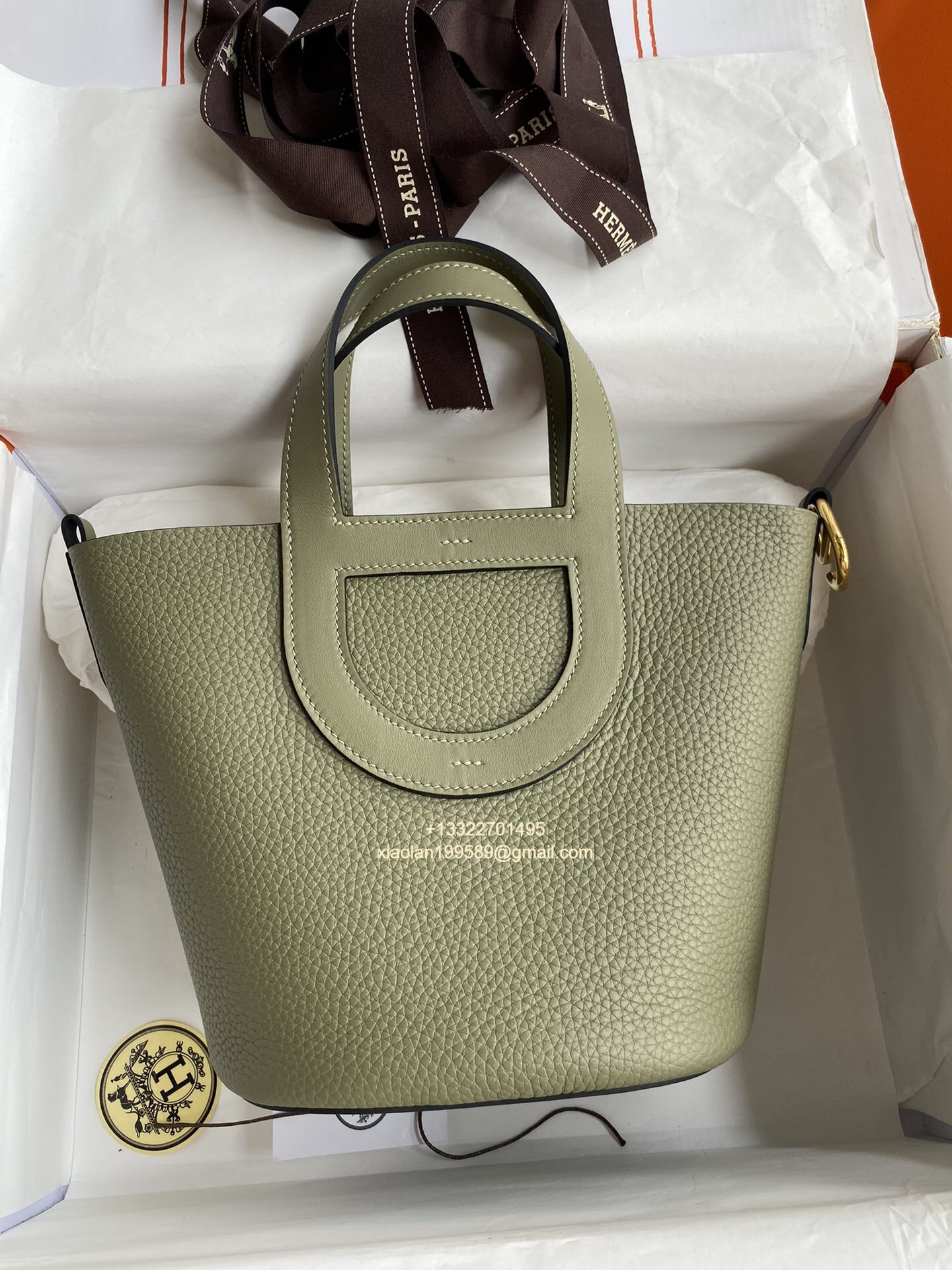 Hermès In-The-Loop 18/23 Bag in Taurillon Clemence (TC) and Swift Leather, Hand-stitched with Beeswax Thread. Color: Sage Green. - Jinteng Luxury Collection bags