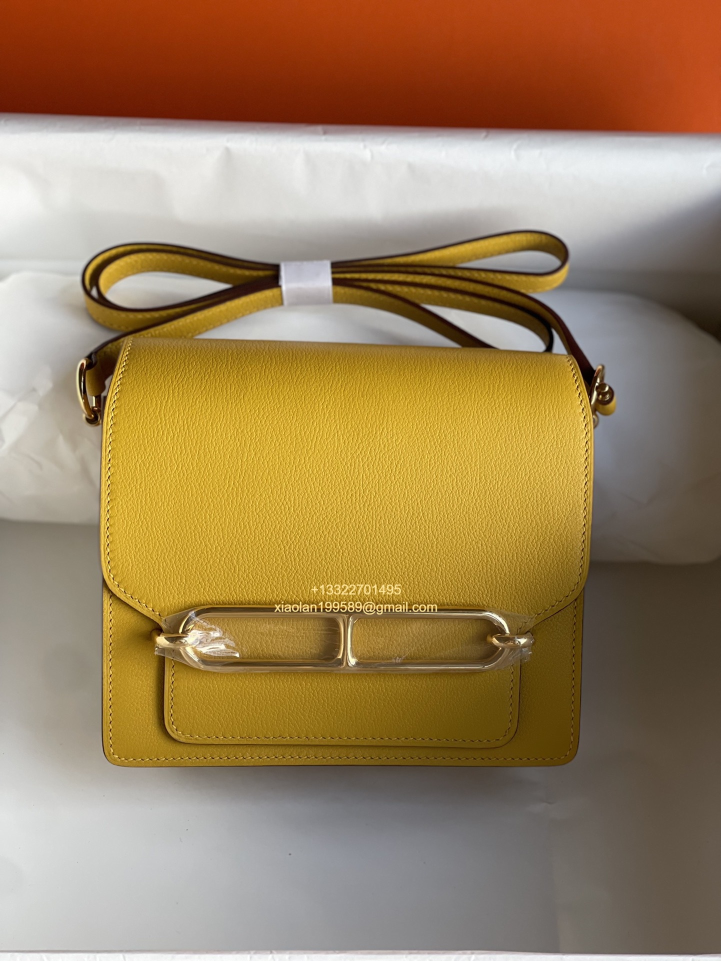 Hermès Roulis 18/23 Shoulder Bag in Evercolor Leather, Hand-stitched with Beeswax Thread. Color: Amber Yellow. - Jinteng Luxury Collection bags