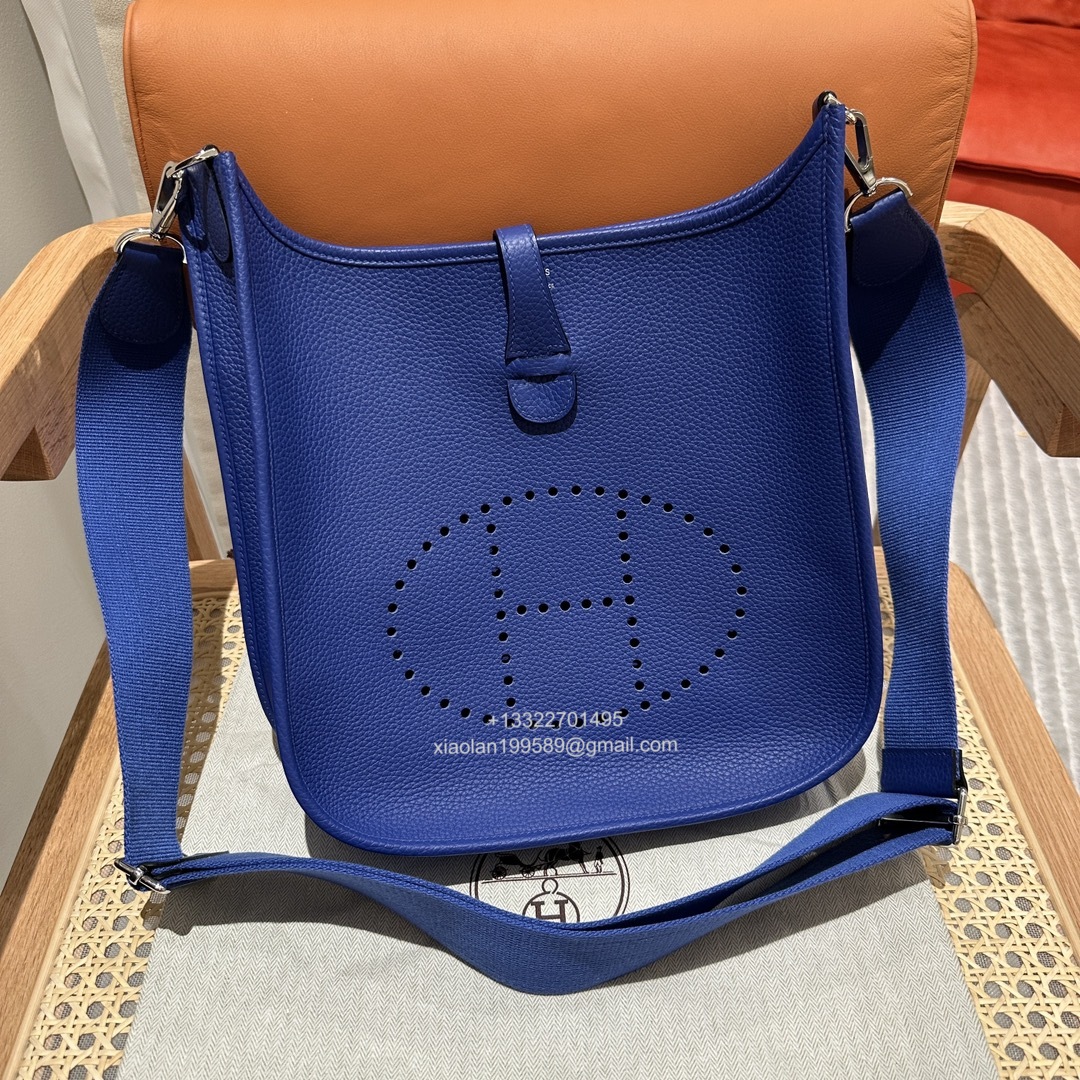 Hermès Evelyne Bag in Clemence Leather, Premium Handcrafted Customization – Electric Blue. - Jinteng Luxury Collection bags