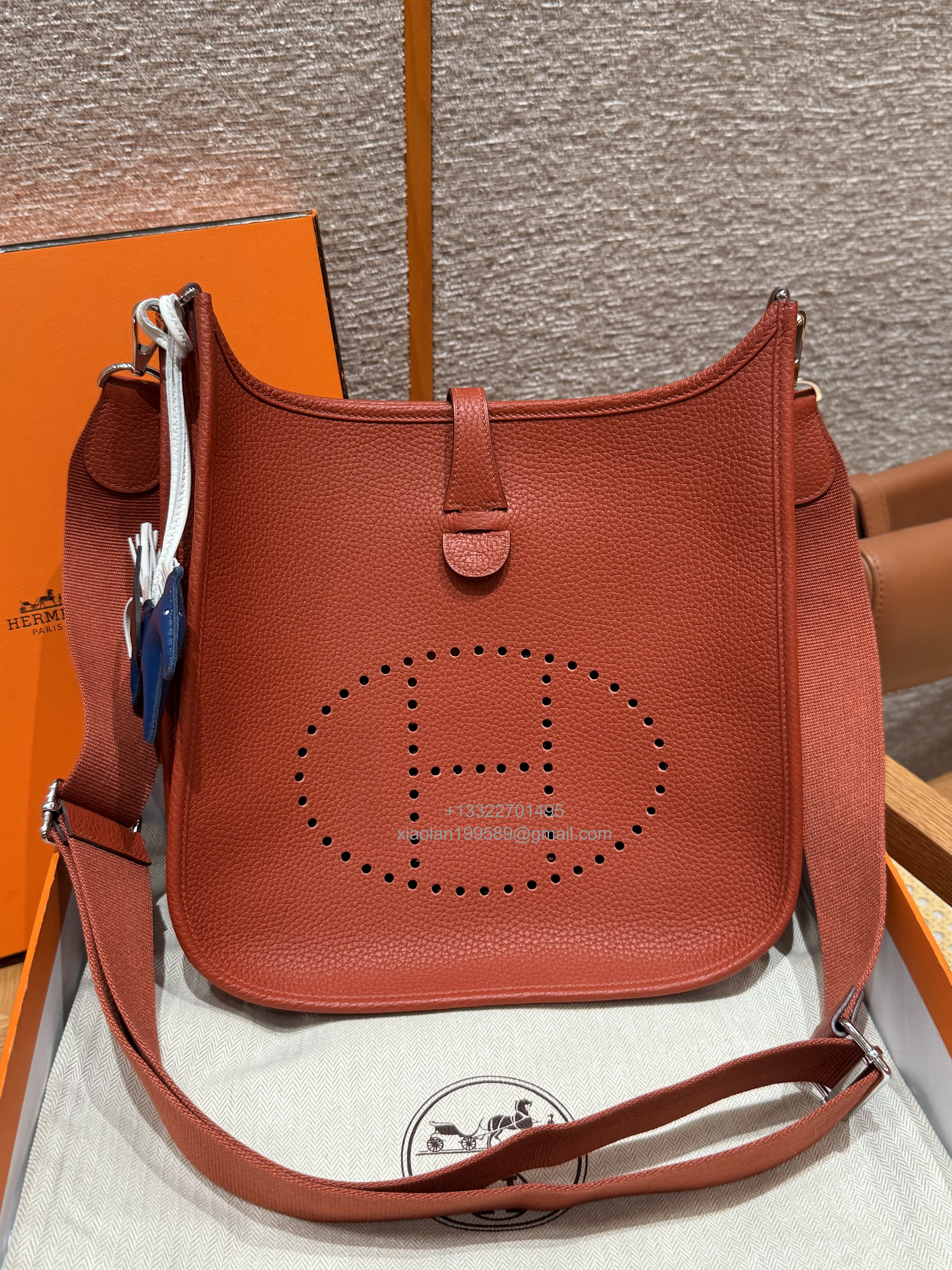 Hermès Evelyne Bag in Clemence Leather, Premium Handcrafted Customization – Cuivre. - Jinteng Luxury Collection bags