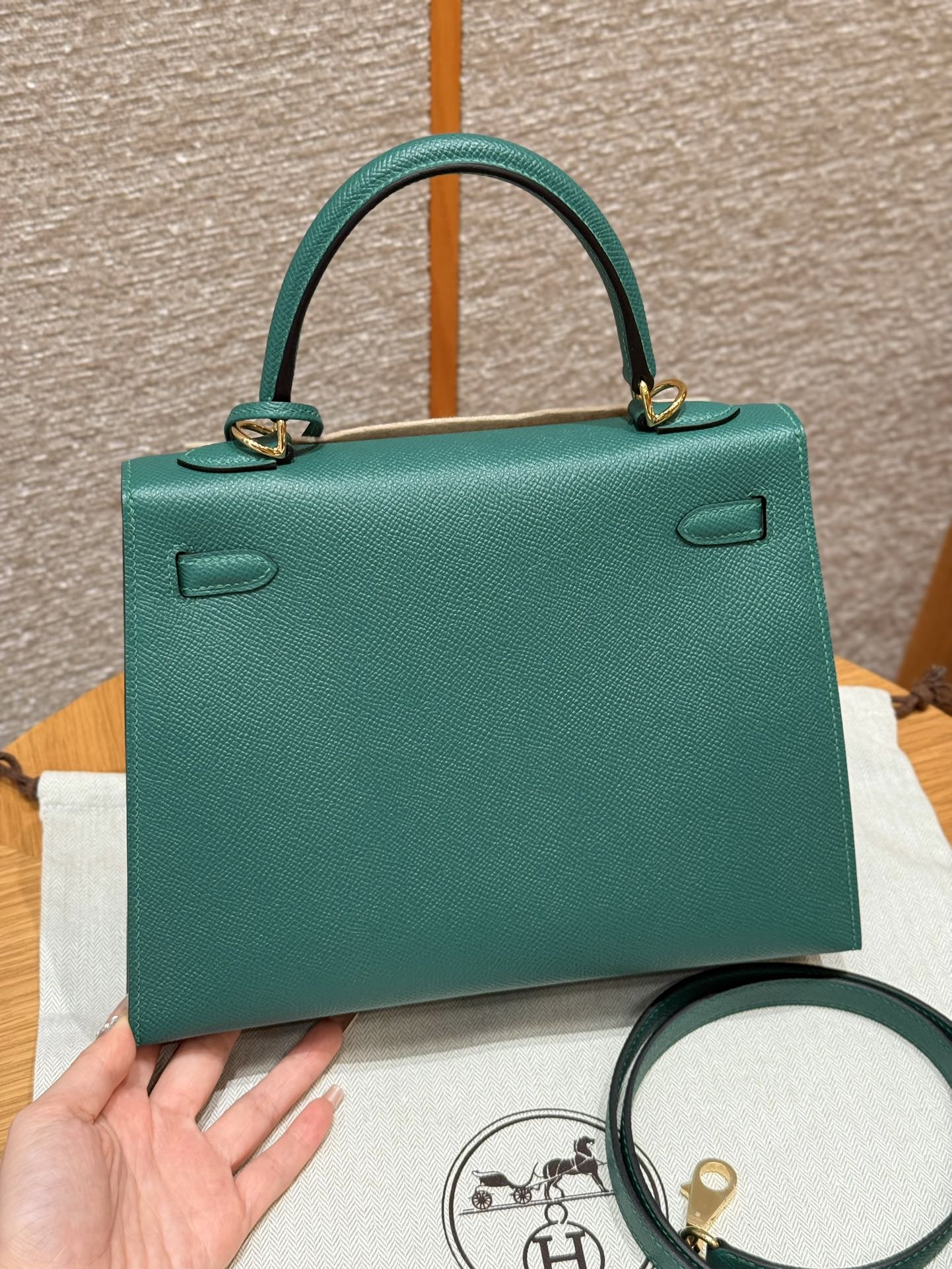 Hermès Kelly Handbag in Peacock Green Epsom Cowhide Leather, Purely Handcrafted, High-End Customization Edition - Jinteng Luxury Collection bags