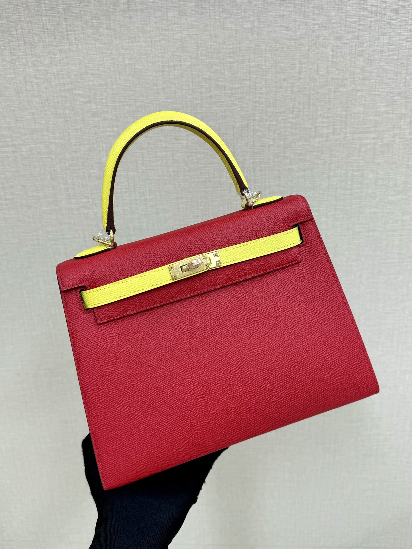 Hermès Kelly 25/28/32cm in Epsom leather, fully hand-stitched with waxed thread, customized in color-block design. - Jinteng Luxury Collection bags