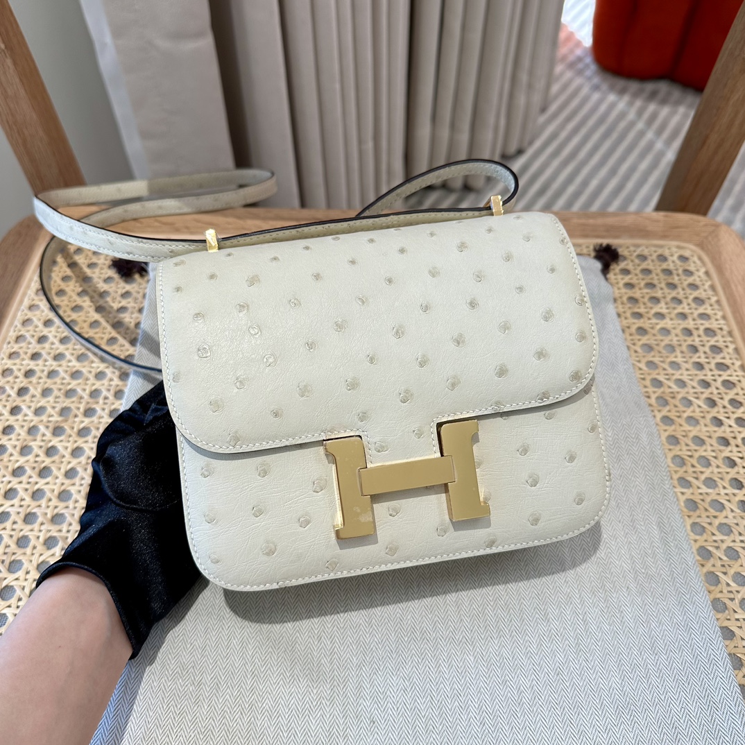 Hermès Constance 18/24 in Ostrich Leather, Premium Fully Handmade Exclusive Customization – 3C/Parchemin. - Jinteng Luxury Collection bags