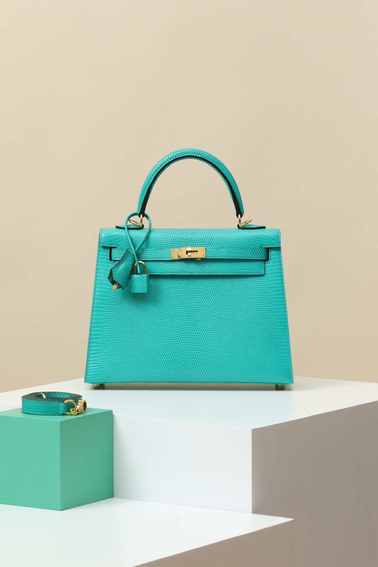Hermès Kelly – Imported French lizard leather originally from South Africa, 18K gold-plated hardware, premium fully handcrafted exclusive custom-made! Imperial Green - Jinteng Luxury Collection bags