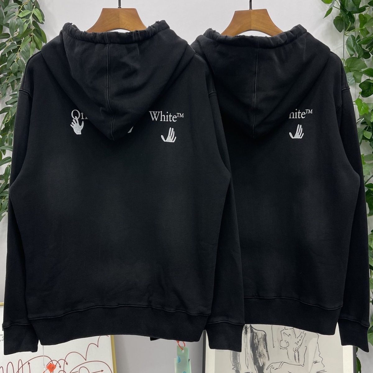 1:1 Version Classic Logo Hoodie Washed Black Color