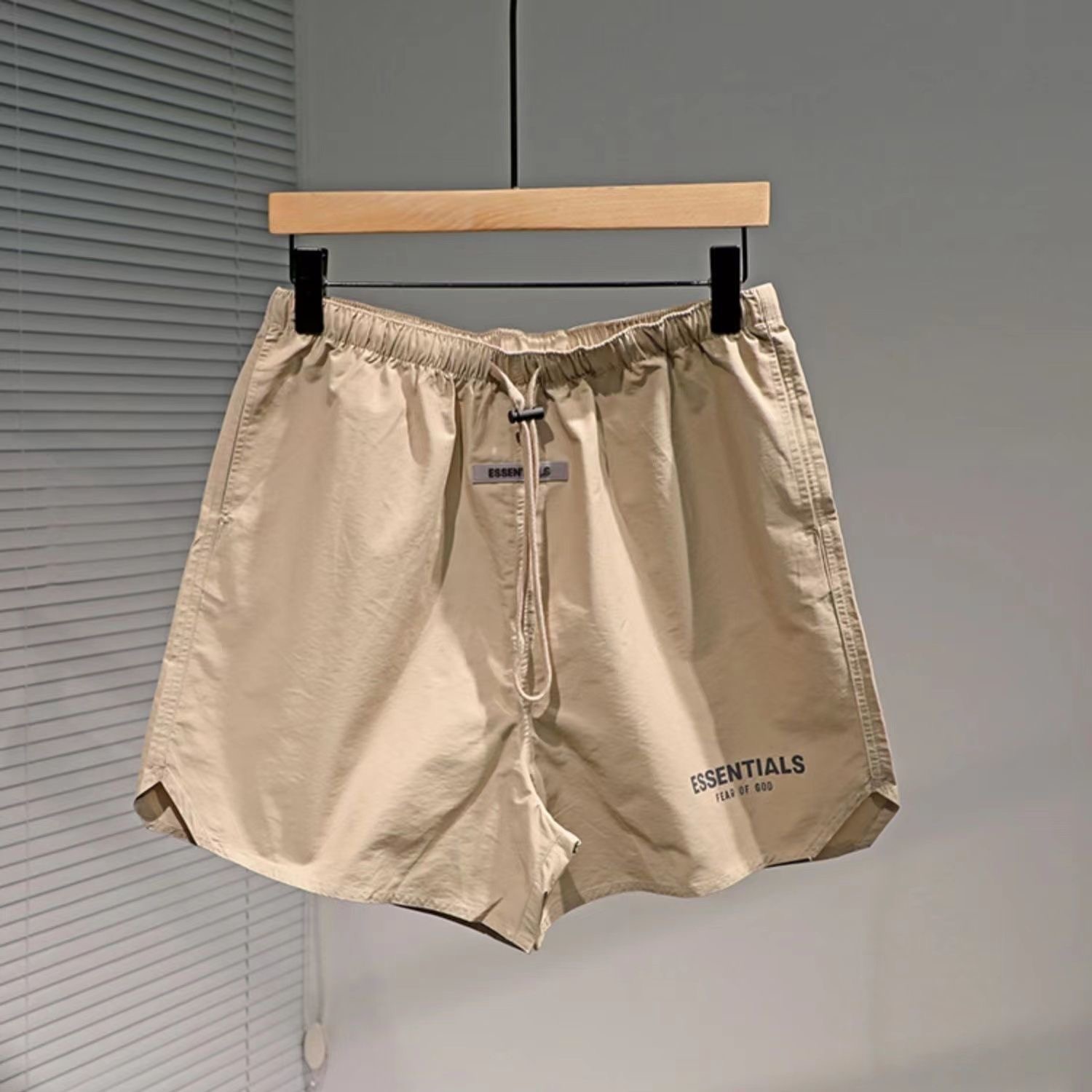 New nylon reflective slim short