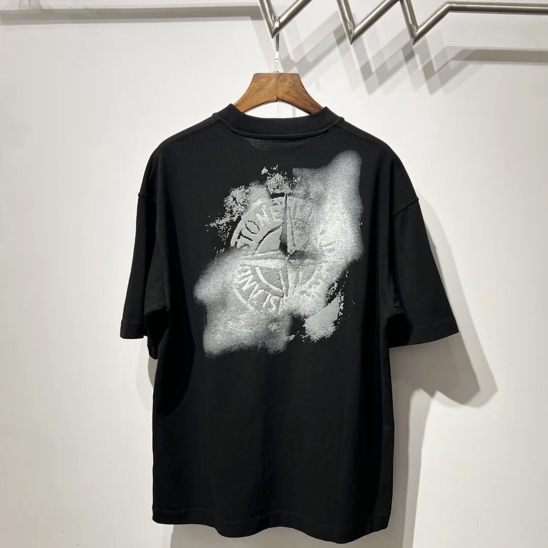 Cotton dark heavy t-shirt