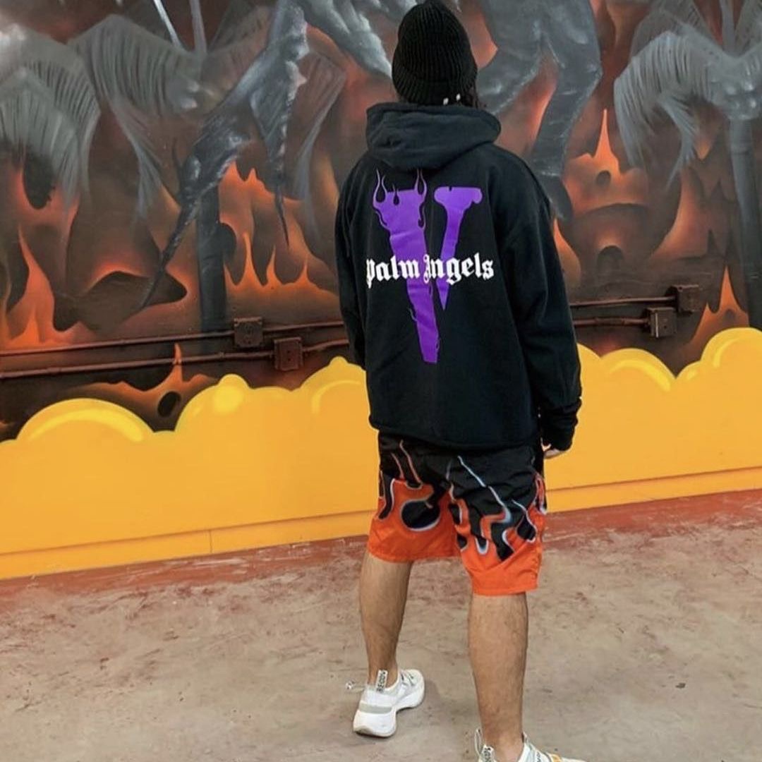 V & P Collab Letters Logo Flame Hoodie 2 Colors