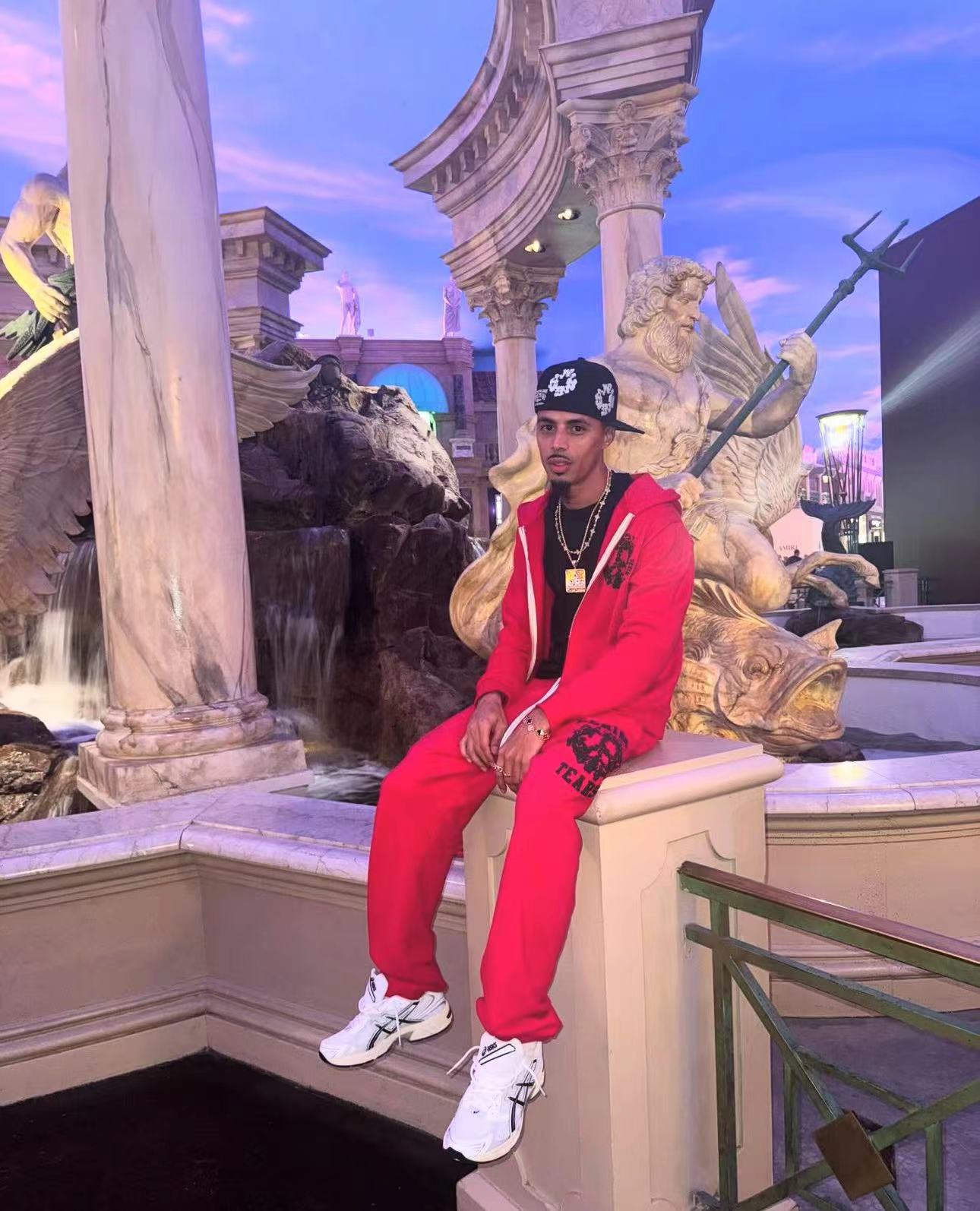 1:1 Best Quality Puff Skull Logo Zipper Hoodie Red Color