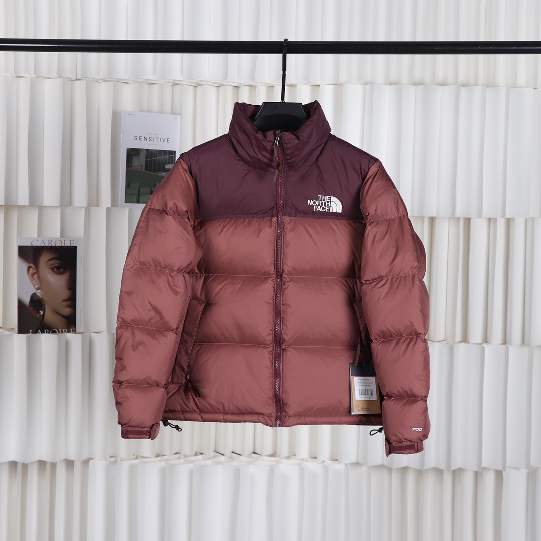 1996 Classic Outdoor 700 Down Jacket Wine Red Color