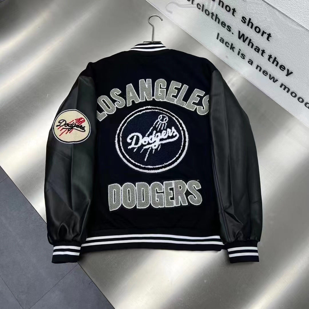 LA Dodgers Jacket Black Color
